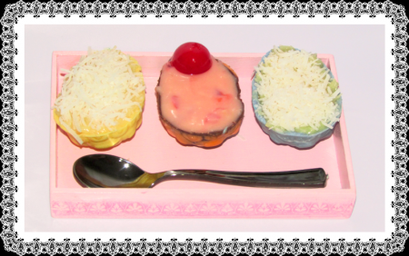 Kit com 3 Ovos de Colher - R$ 20,00